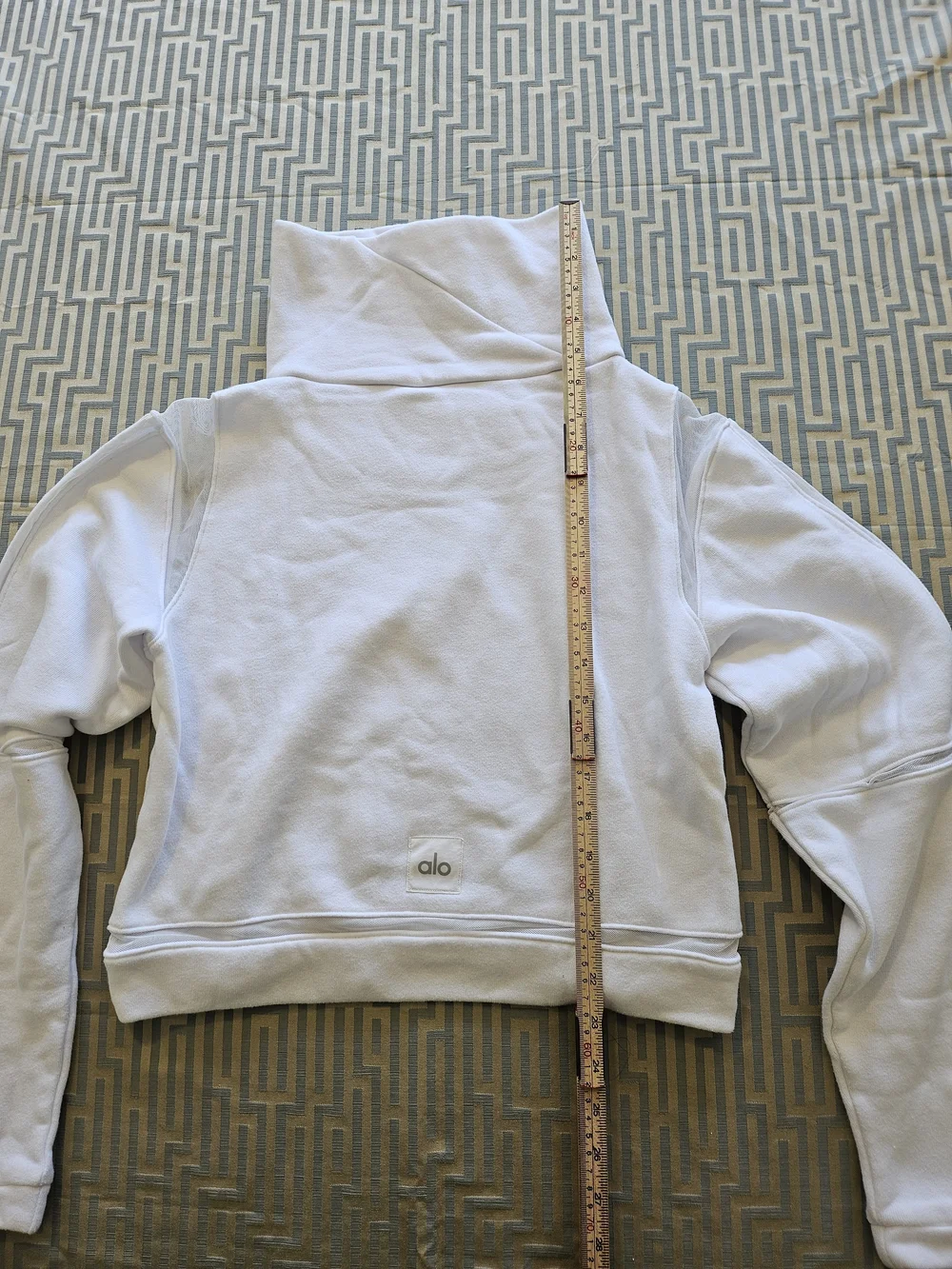 ALO Yoga Advance Long Sleeve Mesh Turtleneck Top